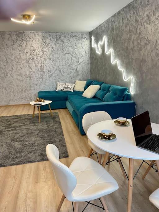 Apartamento Belmonte Braşov Exterior foto